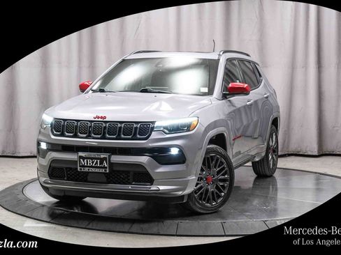 Used 2023 Jeep Compass Limited w/ Elite Group for (Red) Edition AWD/4WD image 1