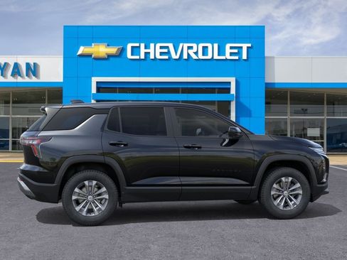 New 2026 Chevrolet Equinox LT w/ Convenience Package II FWD image 5