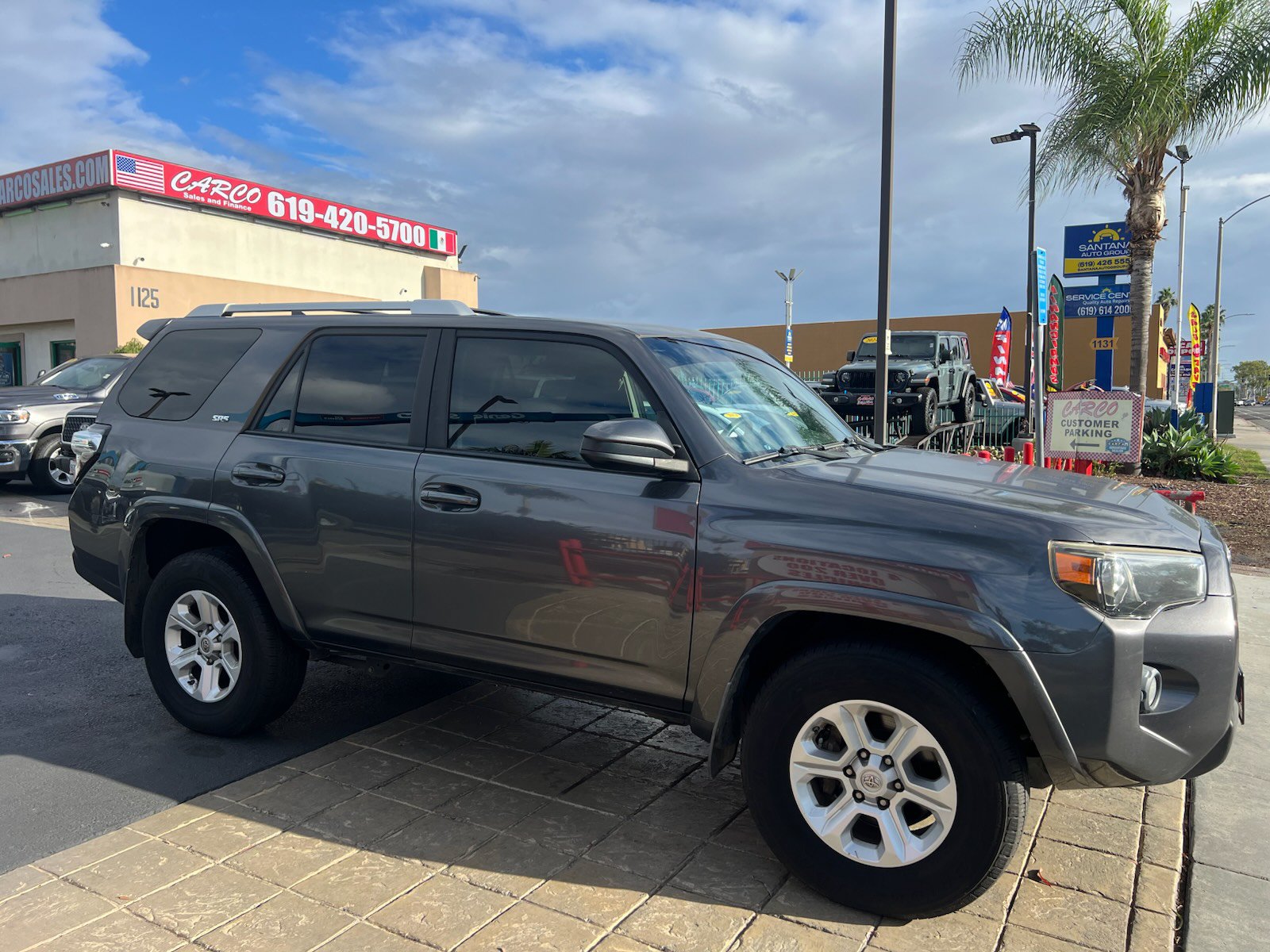 Used 2018 Toyota 4Runner SR5 RWD image 9