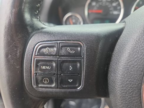Used 2016 Jeep Wrangler Unlimited Sport w/ Connectivity Group AWD/4WD image 18