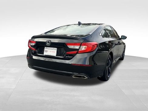 Used 2019 Honda Accord Sport image 5