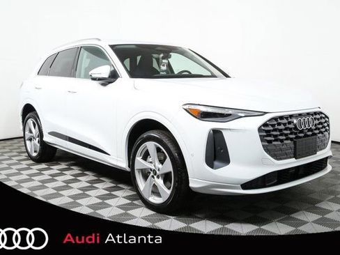 New 2025 Audi Q5 Premium Plus image 1