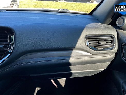 Used 2022 Dodge Durango GT image 15