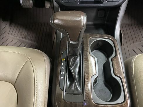 Used 2016 GMC Canyon SLT w/ Driver Alert Package image 27