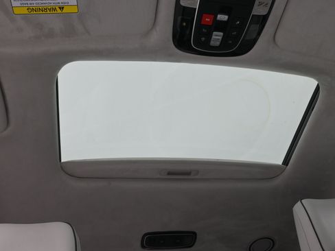 Used 2024 Hyundai Palisade Calligraphy image 31