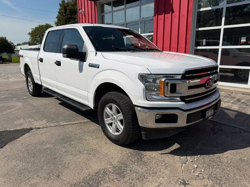 Used 2018 Ford F150 XLT w/ Trailer Tow Package AWD/4WD image 2