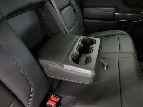 Used 2020 Chevrolet Silverado 1500 RST image 35