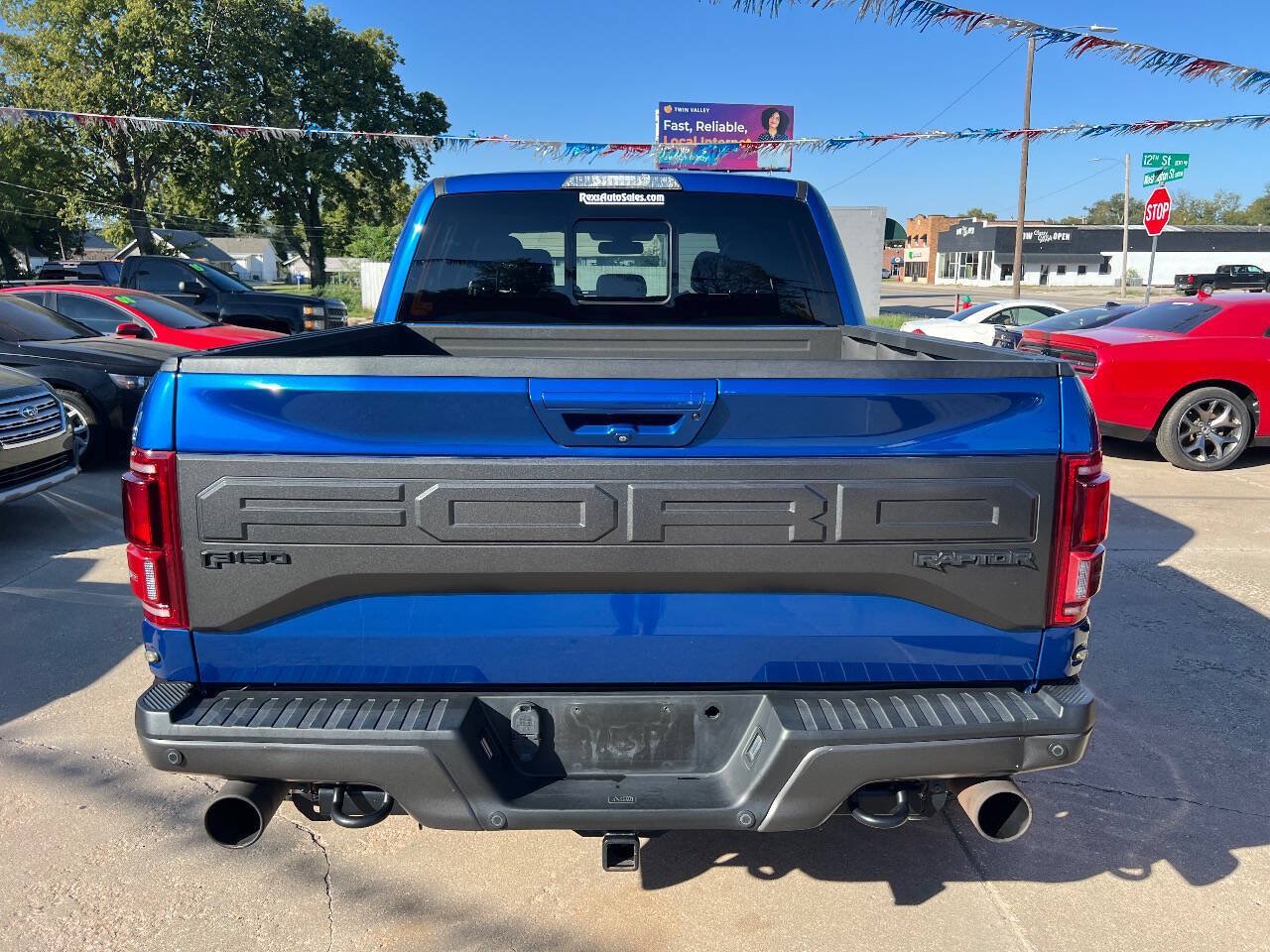Used 2017 Ford F150 Raptor w/ Equipment Group 802A Luxury AWD/4WD image 9