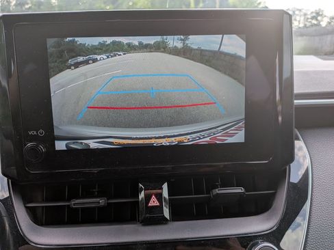 Used 2023 Toyota Corolla SE FWD image 18