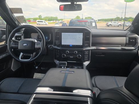 Used 2025 Ford F150 Platinum w/ Equipment Group 702A High AWD/4WD image 3