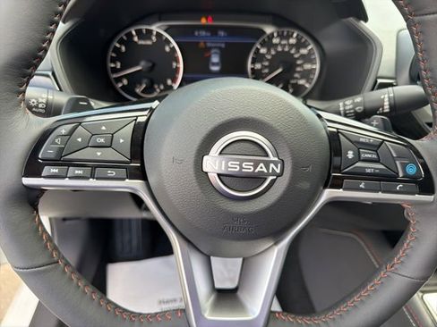 New 2026 Nissan Altima 2.5 SR image 13