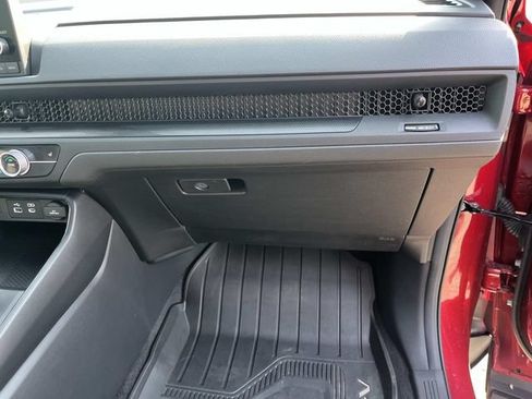 Used 2025 Honda CR-V Sport image 27