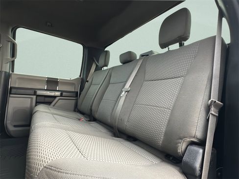 Used 2019 Ford F250 XLT image 9