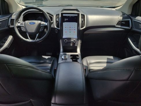 Used 2024 Ford Edge SEL AWD/4WD image 18