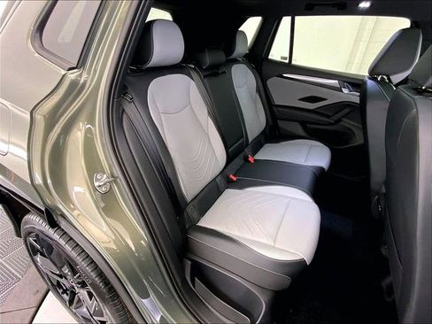 New 2026 Volkswagen Tiguan SE R-Line AWD/4WD image 10
