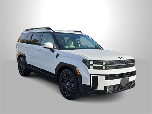 Certified 2025 Hyundai Santa Fe Calligraphy image 2