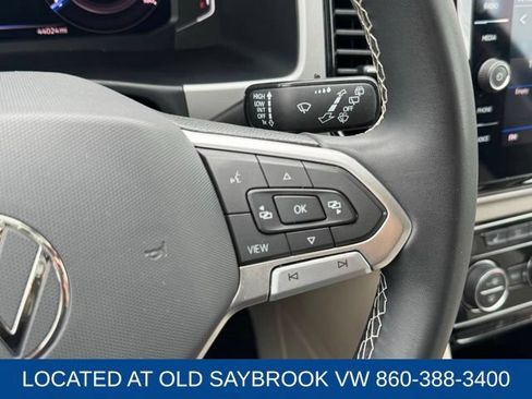 Certified 2023 Volkswagen Atlas SE w/ Black Wheel Package AWD/4WD image 37