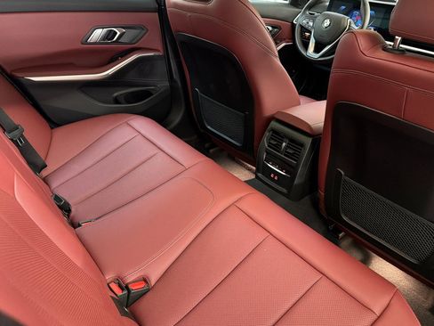 Used 2023 BMW 330i Sedan w/ Driving Assistance Package image 30