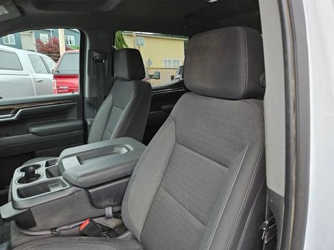 Used 2023 Chevrolet Silverado 1500 LT w/ Work Truck Package AWD/4WD image 8