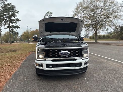 Used 2024 Ford F350 Limited w/ FX4 Off-Road Package image 21