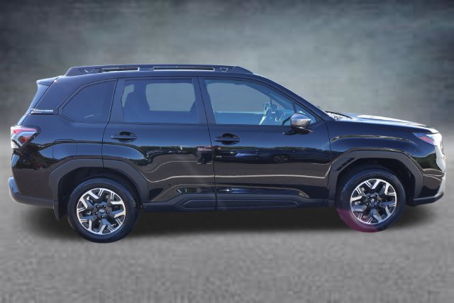 New 2026 Subaru Forester Premium AWD/4WD image 2