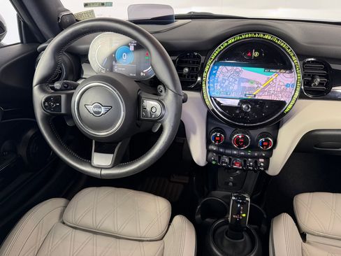 Used 2023 MINI Cooper S image 30