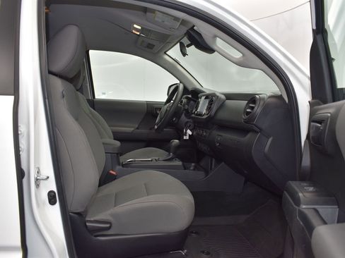 Used 2022 Toyota Tacoma SR w/ SR Convenience Package RWD image 22