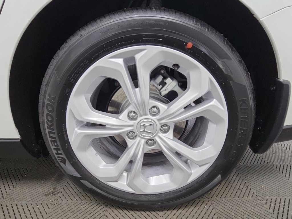 New 2026 Honda Accord LX image 38