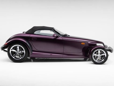 Used 1999 Plymouth Prowler RWD image 23