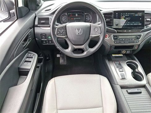 Used 2023 Honda Passport EX-L image 12