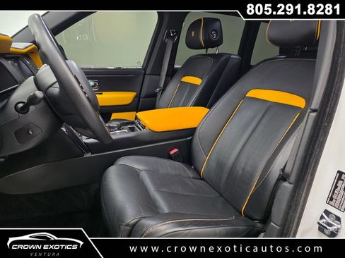 Used 2023 Rolls-Royce Cullinan AWD/4WD image 36
