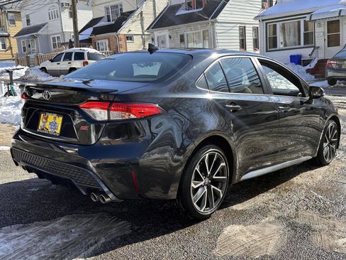 Certified 2022 Toyota Corolla SE image 5