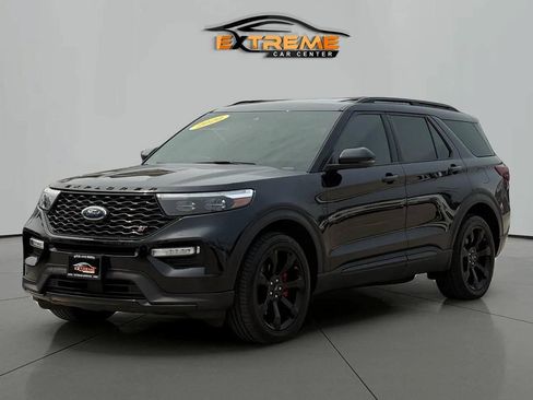 Used 2020 Ford Explorer ST w/ ST Street Pack AWD/4WD image 2
