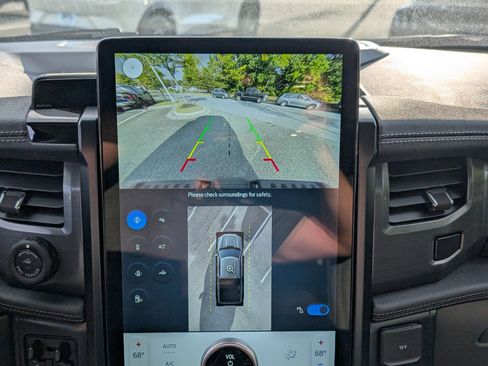 New 2025 Ford F150 Lightning Flash image 30