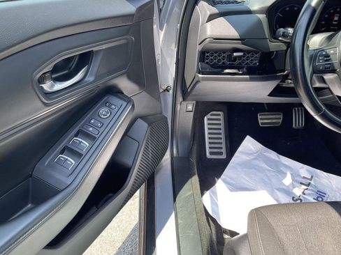 Used 2023 Honda Accord Sport image 2