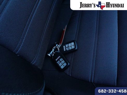 Used 2022 Honda CR-V EX image 27