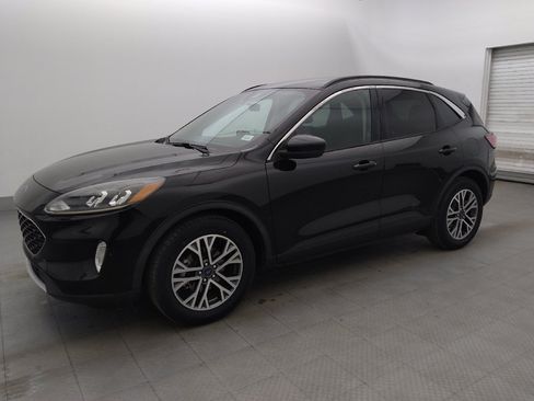 Used 2020 Ford Escape SEL FWD image 2