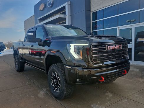 New 2026 GMC Sierra 2500 AT4X image 1