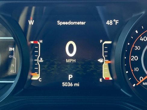 Used 2025 Jeep Wrangler Unlimited Rubicon image 16