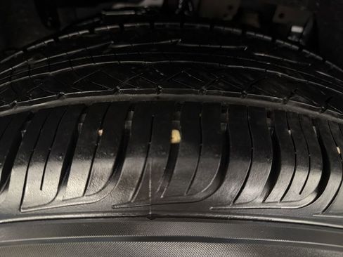 Used 2024 Nissan Rogue SV image 20