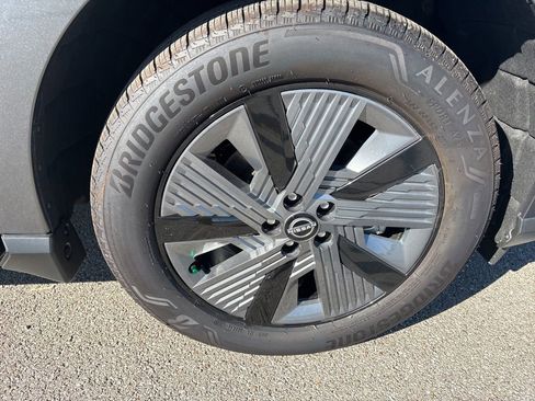 New 2025 Nissan Murano SL AWD/4WD image 12