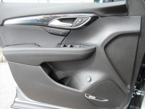 New 2026 Buick Envision Preferred image 18