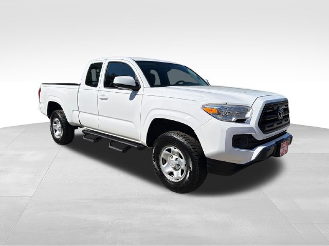 Used 2017 Toyota Tacoma SR w/ SR Convenience Package AWD/4WD 360° Tour