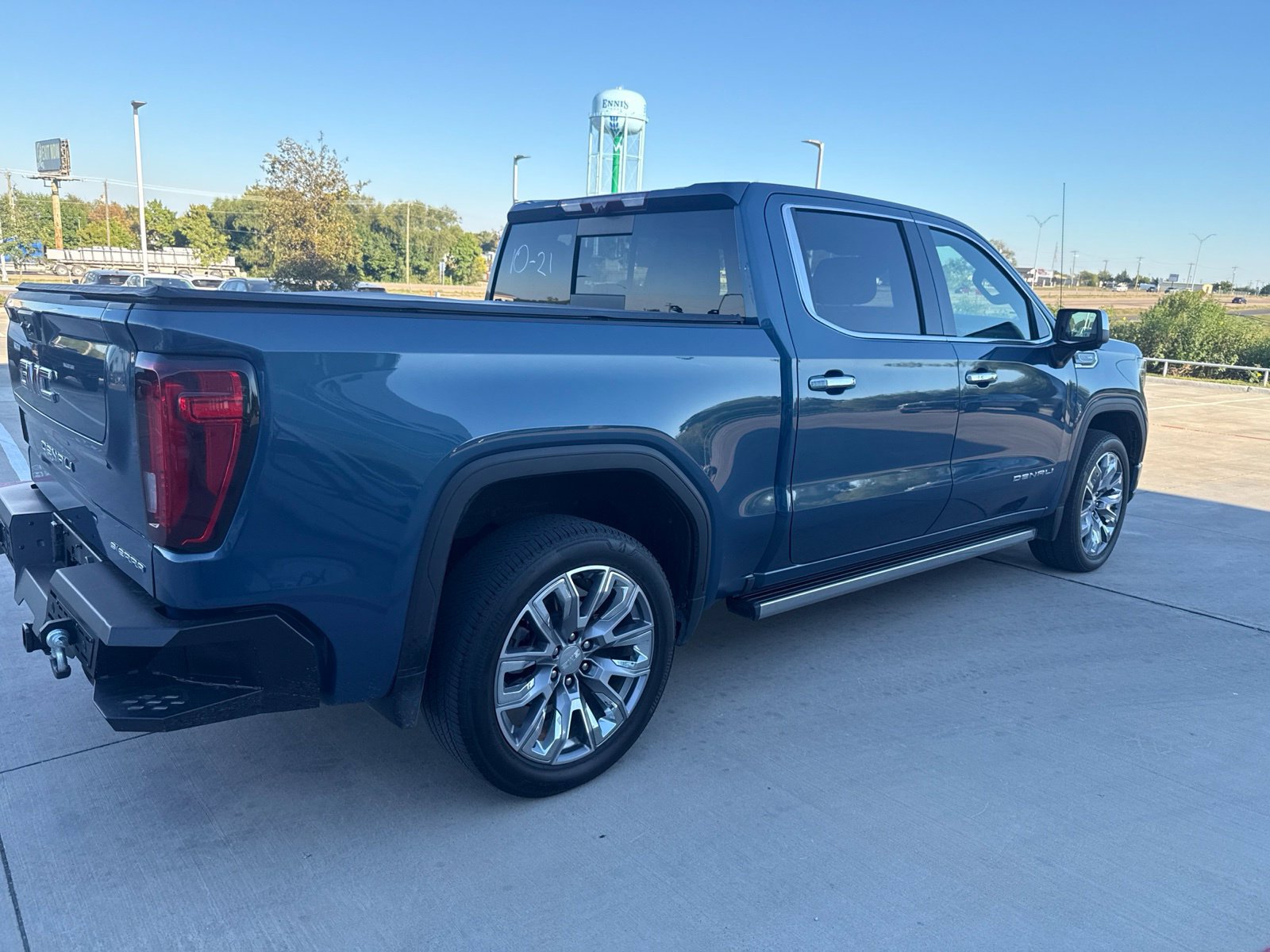 Used 2024 GMC Sierra 1500 Denali w/ Denali Reserve Package AWD/4WD image 5