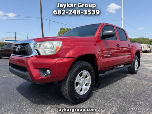 Used 2015 Toyota Tacoma PreRunner w/ SR5 Package RWD image 1