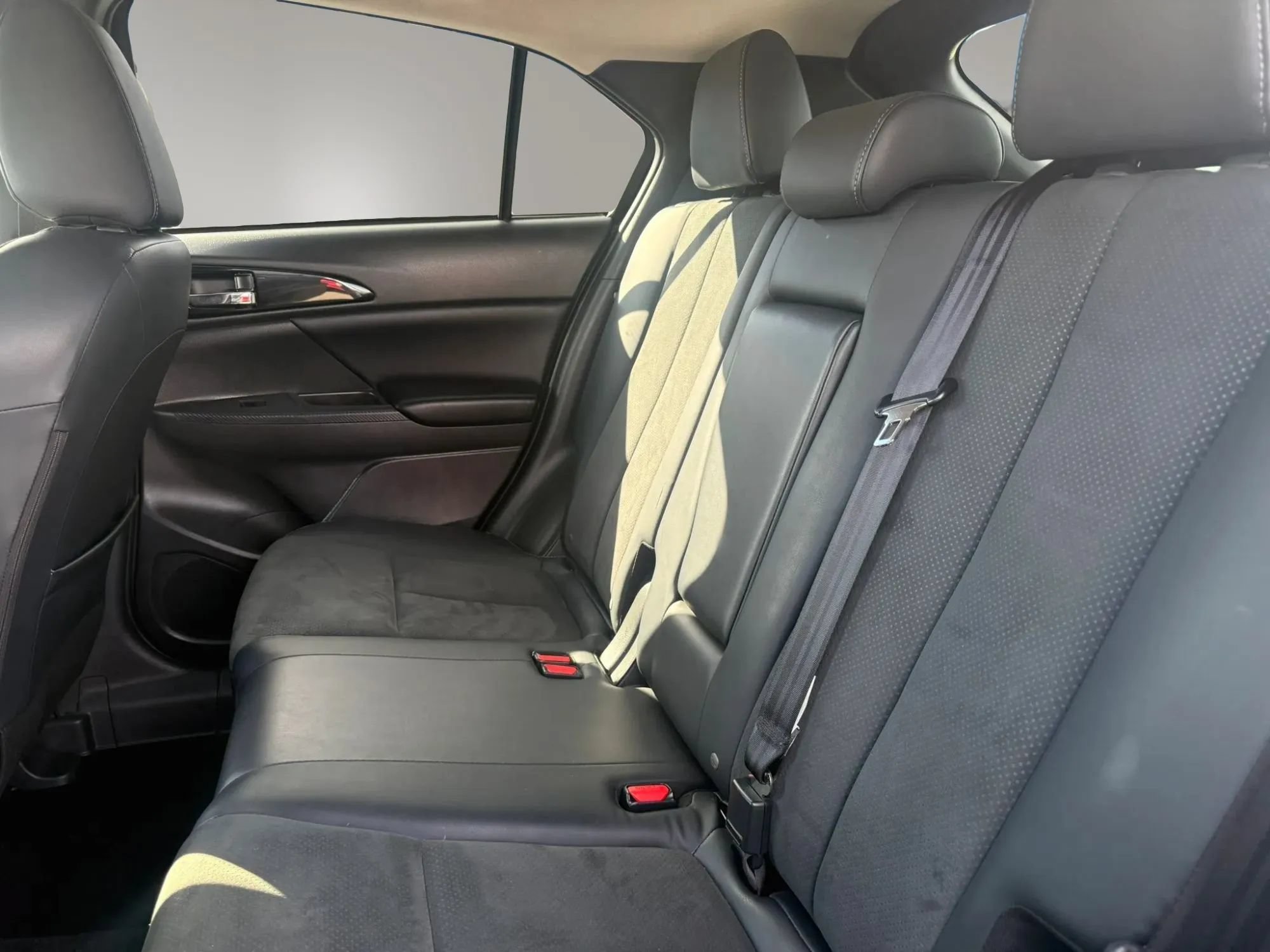Used 2025 Mitsubishi Eclipse Cross SE AWD/4WD image 21