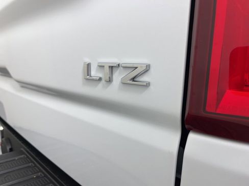 New 2026 Chevrolet Silverado 1500 LTZ AWD/4WD image 3