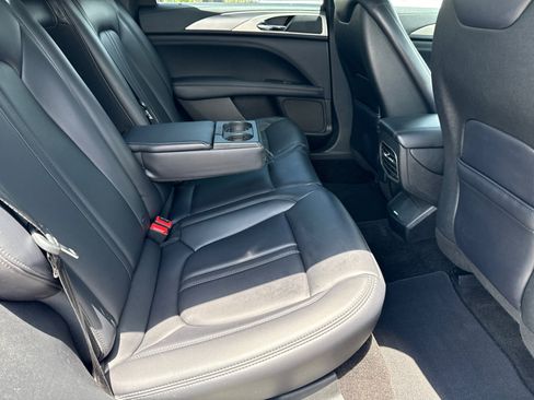 Used 2018 Lincoln MKZ Premiere image 23