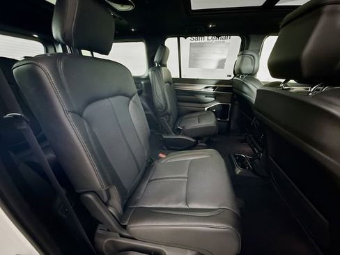 New 2026 Jeep Grand Wagoneer Limited AWD/4WD image 30