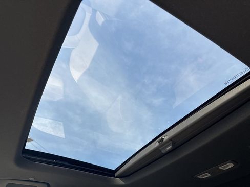 Used 2023 Chevrolet Traverse Premier w/ LPO, Floor Liner Package FWD image 33